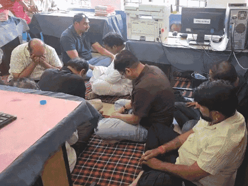 IAS फार्म हाउस जुआ कांड; टीआई का सस्पेंशन ऑर्डर खारिज:  FIR से नाम हटाने और घटनास्थल बदलने का बनाया था दबाव; प्रताड़ित करने का आरोप – Indore News