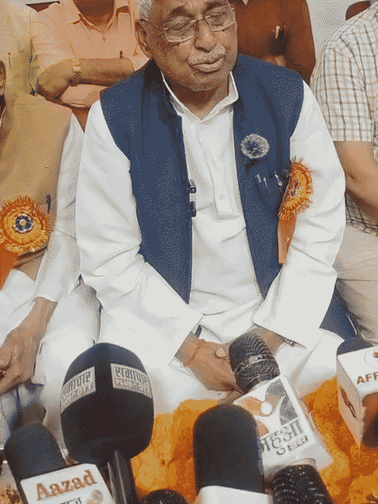 2027 में अखिलेश यादव को बनाएंगे सीएम