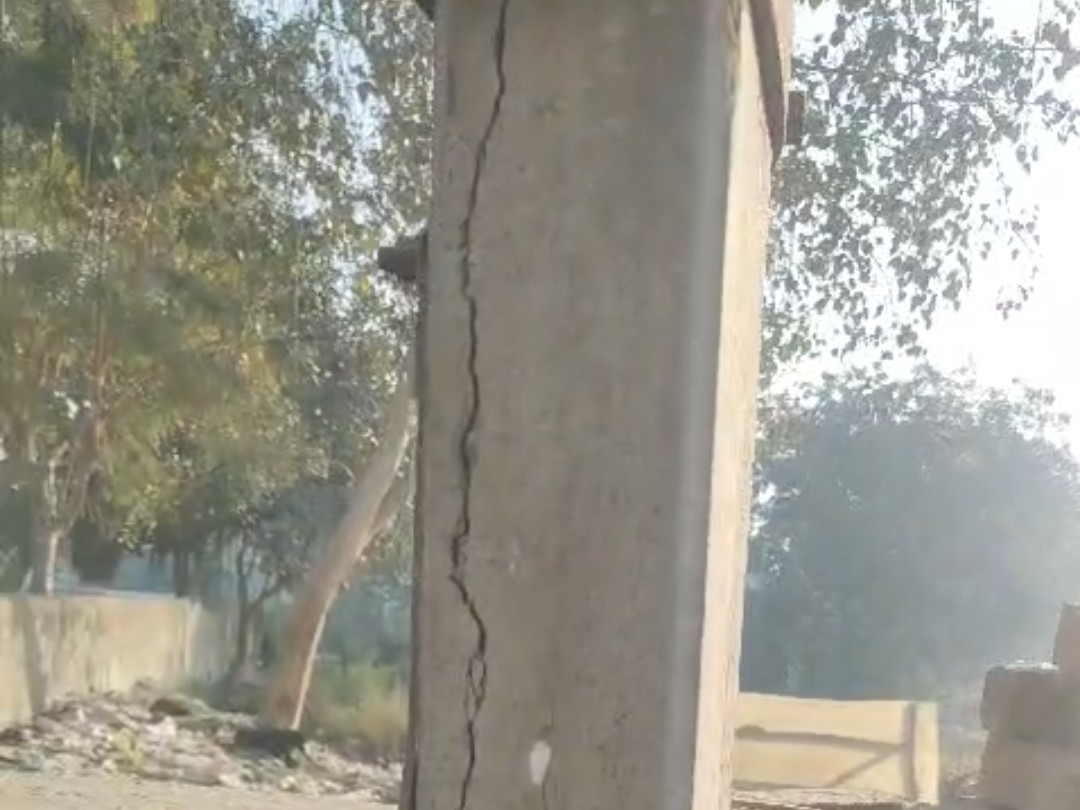 Faridabad Electric Poles Danger | Residents Live In Fear