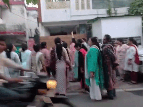 Meerut Women Protest State Minister Home Gherao | Vidhayak Ji Bahar Aao Slogans
