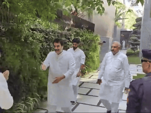 लोकसभा चुनाव से पहले सीएम नायब सैनी खुद कुलदीप बिश्नोई से मिलने पहुंचे थे।