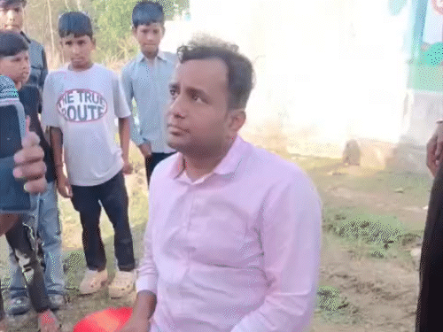 बॉयफ्रेंड ने ससुराल वालों से कहा कि दुल्हन उसकी गर्लफ्रेंड है।