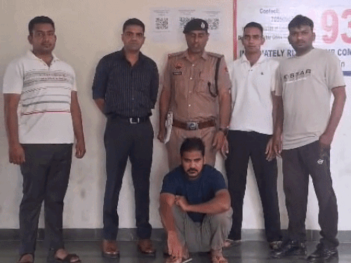 पानीपत पुलिस की गिरफ्त में पकड़ा गया आरोपी। - Dainik Bhaskar