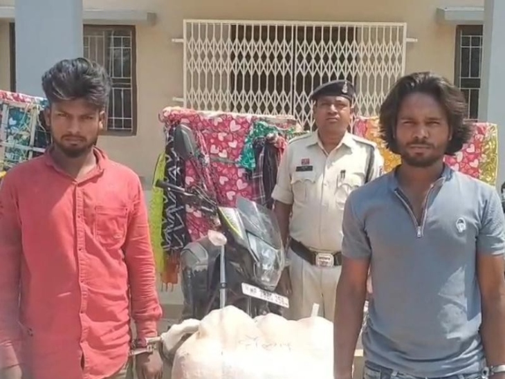 धमतरी में केरेगांव इलाके में चेकिंग के दौरान नाबालिग सहित 3 तस्कर पकड़ाए।