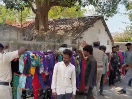 गांजा ओडिशा से लाकर दूसरे राज्यों में सप्लाई किया जा रहा था।