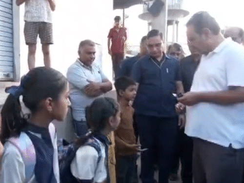 The CM also informally meets people during his morning walk in the village the day after the 'Ratri Chaupal' (night gathering).