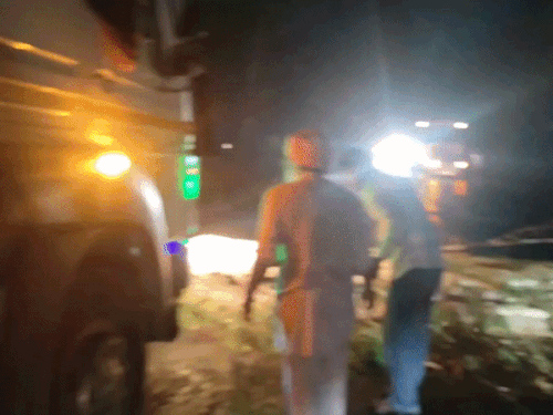 कुरुक्षेत्र में आंधी के कारण रात को हाईवे पर पेड़ टूटकर गिर गए।(फाइल फोटो)