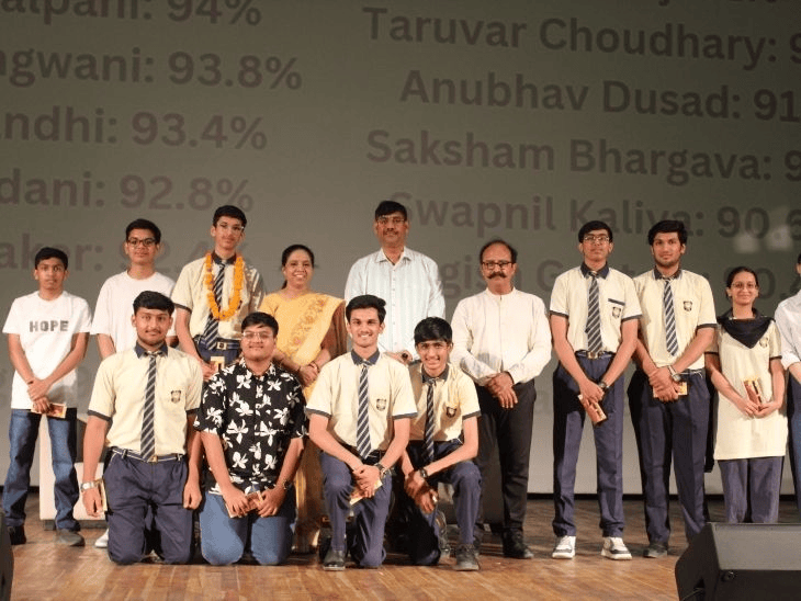 माहेश्वरी पब्लिक स्कूल का CBSE 12वीं में 100% रिजल्ट:  आदि शुक्ला ने 99.20% अंक हासिल कर किया टॉप, 74 स्टूडेंट्स के 90% से ज्यादा नंबर – Jaipur News