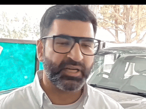 कैबिनेट मंत्री विपुल गोयल और कांग्रेस विधायक गोकुल सेतिया। - Dainik Bhaskar