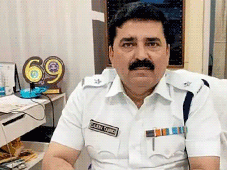 ED ने कोलकाता पुलिस के DCP को गिरफ्तार किया:  जांच में पेश न होने का आरोप; TMC दफ्तर पर चला बुलडोजर