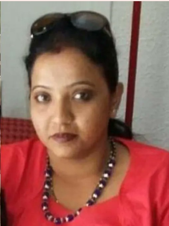 पुण्यातील ब्युटिशियन मनीषा वाघमारे. त्यांना पुण्यातून ताब्यात घेण्यात आले.