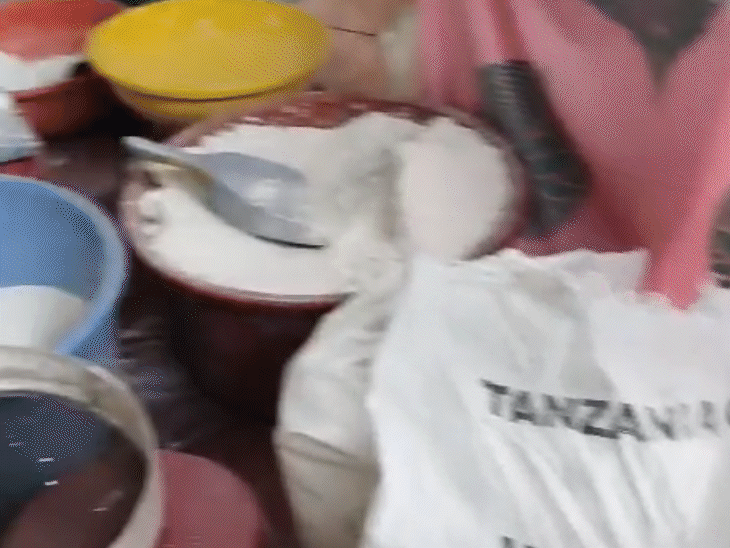 पटाखा फैक्ट्री में विस्फोट से 5 मजदूरों की मौत हो गई। 25 घायल हैं। - Dainik Bhaskar