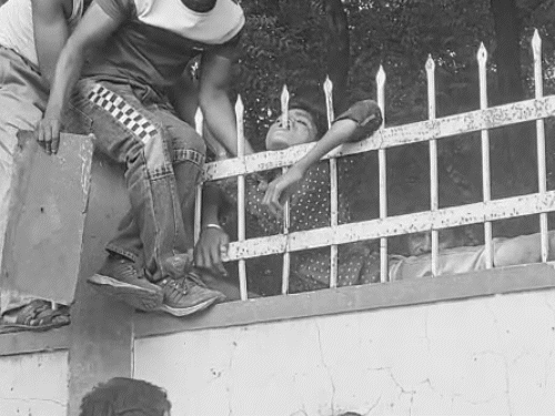 The angle of the boundary wall pierced the student's jaw and went right through the mouth.