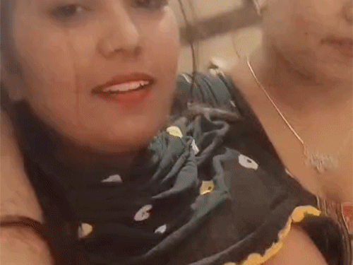 Ritu and her sister Suman are quite active on Instagram.