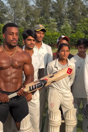 Children from Nandini Nagar College also took photos with Ashton Hall