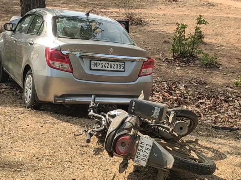 Umaria Accident: Two Youths Dead in Car-Bike Collision