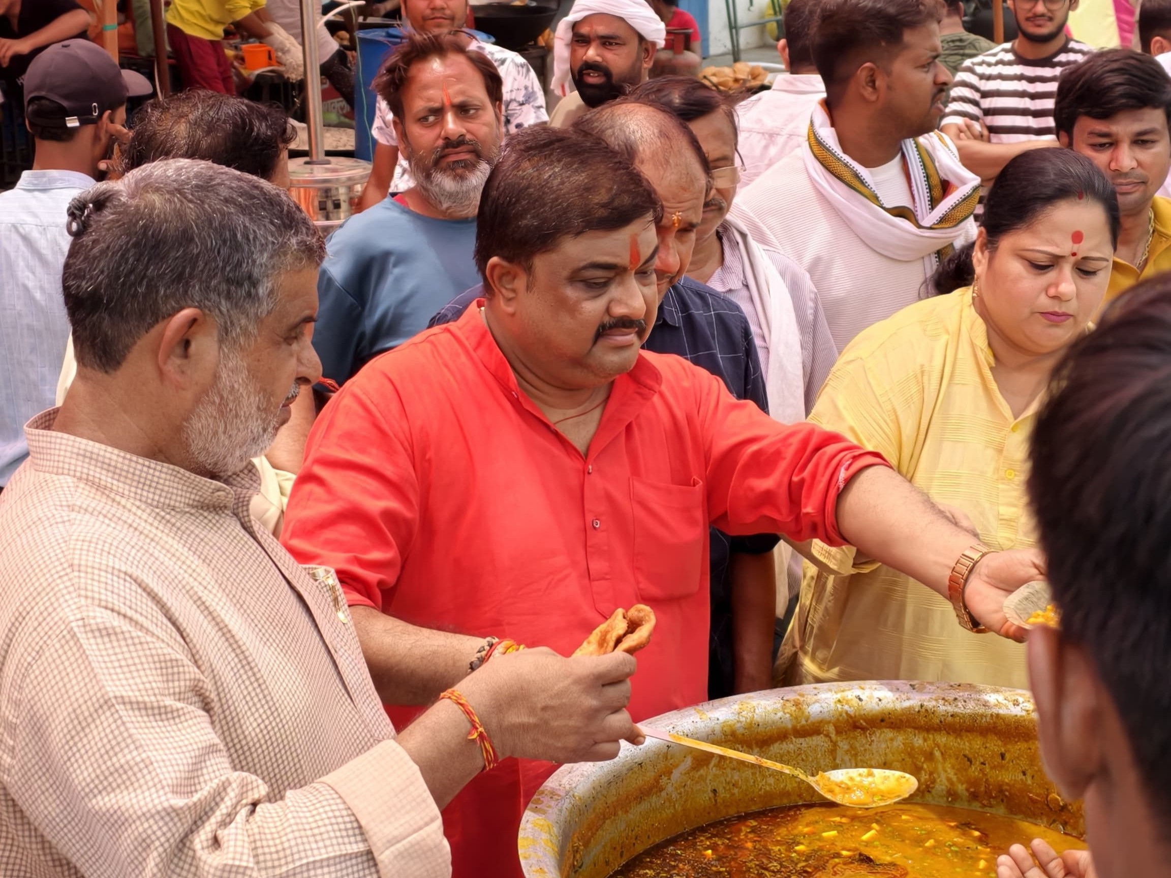 Netua Shuklaganj Bade Mangal: Sundarkand & Bhandara by Ex-Councilor, MLA Present