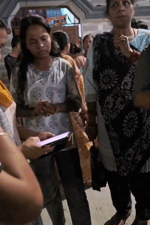 शिवानी की 14 मई को प्रकाश नाम के लड़के के साथ सगाई हुई थी।