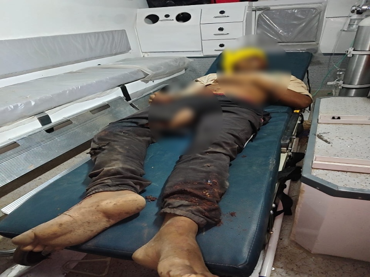 पुलिस ने मृतक के शव को पीएम के लिए अस्पताल भिजवाया।