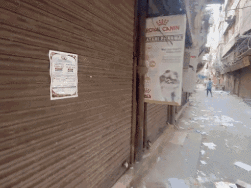 लुधियाना में मेडिकल मार्केट में सन्नाटा। कुछ लोग दवाओं के लिए परेशान होते दिखे।