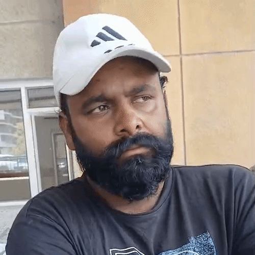 कंवाली गांव निवासी मृतक का बेटा मो.