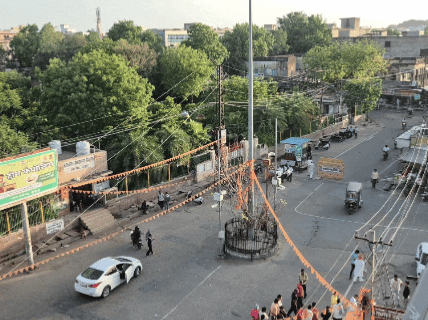 रेहडिया हटाने के बाद गांधी चौक का नजारा