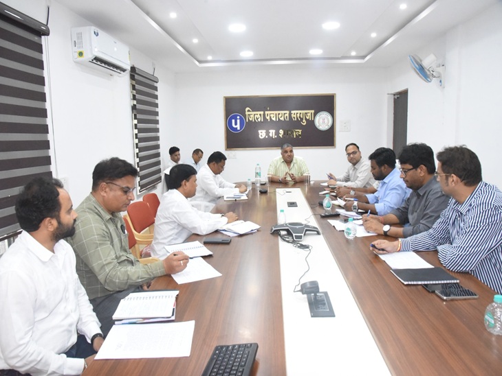 Sub Rajesh Tr Rajesh Agrawal Holds Meeting, Orders Road Repair & 5 New Sub-Stations