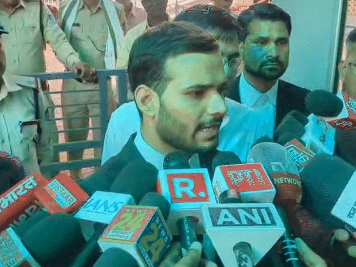 समर्थ के वकील का कहना है कि उन्हें नहीं पता कि उनका मुवक्किल कहां सरेंडर करेगा