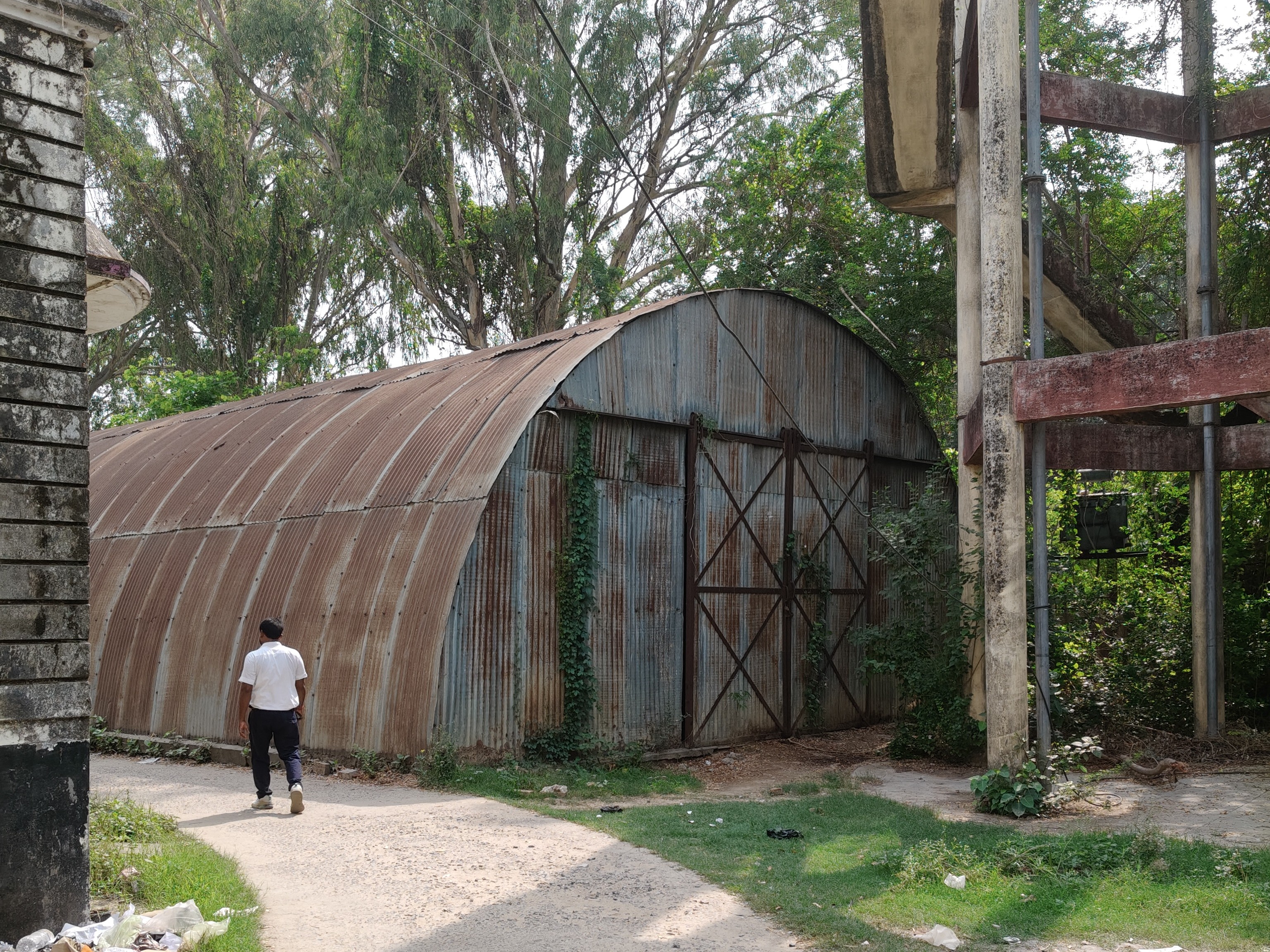 Bhatpar Rani Tehsil Water Tank Crisis | Summers Heat, Official Dispute