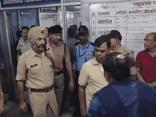हादसे के तत्काल बाद एसपी अस्पताल पहुंचे थे।