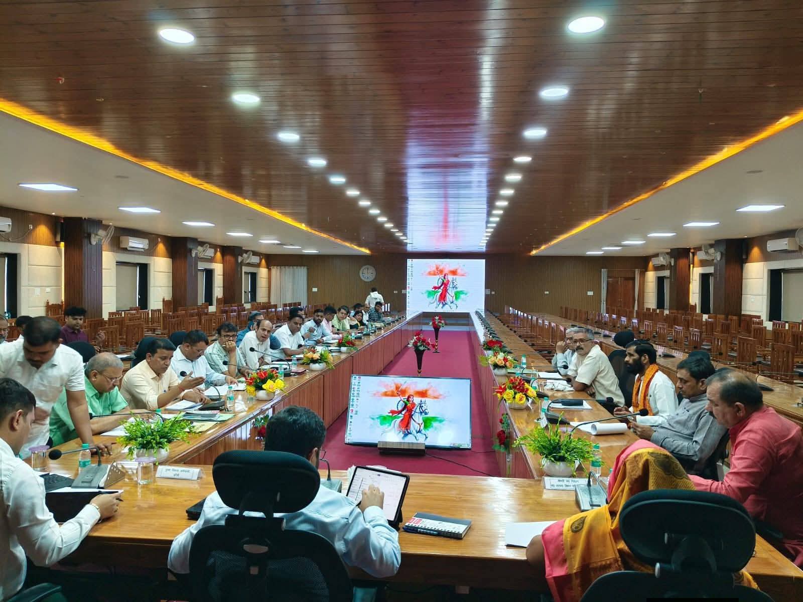 Mau Ranipur MLA Proposes Development Plans at Mineral Trust Meet
