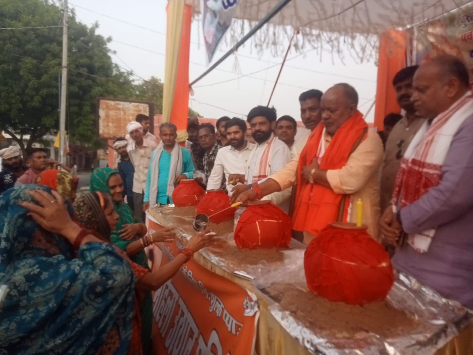 Panchkoshi Yatra Water Camp | Rajatalab Bhimchandi State Minister Visit