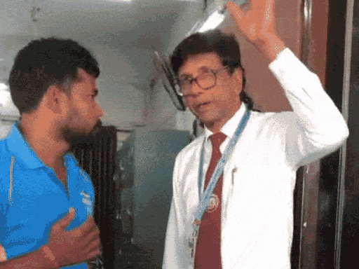 पनवेल ने TC ने देव मीणा और उनके साथ से बहस भी की थी।