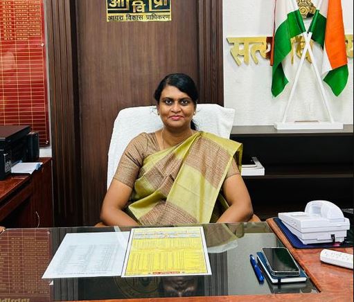 एम. अरुन्मोली आगरा विकास प्राधिकरण (ADA) की उपाध्यक्ष (VC) हैं।