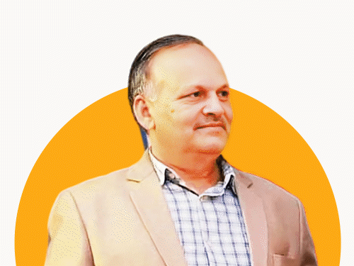 हरियाणा के चारों आईएएस अफसरों के फाइल फोटो। - Dainik Bhaskar