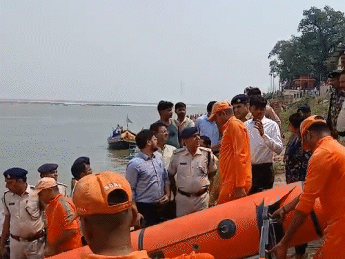 रेस्क्यू के लिए SDRF वोट लेकर पहुंची है।