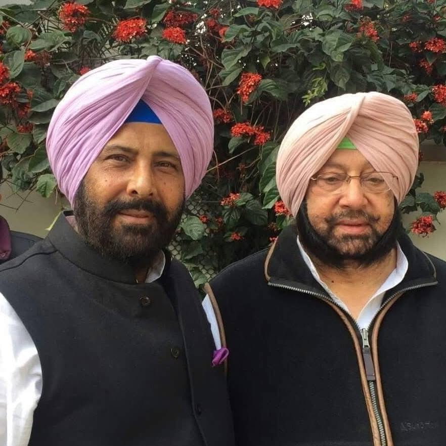 पंजाब के पूर्व मुख्यमंत्री कैप्टन अमरिंदर सिंह (दाएं) भी भाजपा प्रधान के पद के लिए केवल सिंह ढिल्लों (बाएं) के नाम की पैरवी कर रहे थे। - फाइल फोटो
