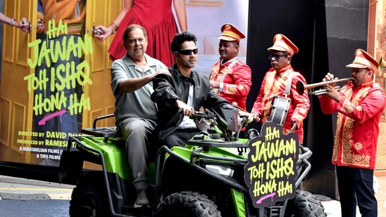 फिल्म 'है जवानी तो इश्क होना है' 5 जून 2026 को रिलीज होगी। फिल्म में वरुण धवन मृणाल ठाकुर और पूजा हेगड़े के साथ नजर आएंगे।