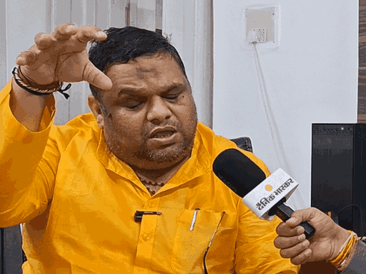मानव अधिकार आयोग के सदस्य प्रियंक कानूनगो।