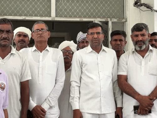 किसानों ने चेतावनी दी कि यदि प्रशासन ने जल्द समाधान नहीं निकाला तो वे बड़े स्तर पर आंदोलन करने को मजबूर होंगे।