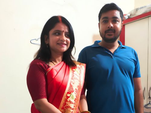 विनीत की एक साल पहले शादी हुई थी। उनकी दो महीने की एक बेटी है।