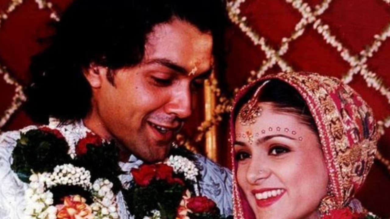 बॉबी देओल ने साल 1996 में तान्या देओल से शादी की थी।