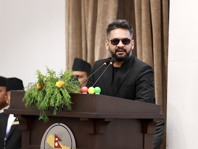 बालेन शाह 5 मार्च को नेपाल के प्रधानमंत्री बने थे। करीब 2 महीने बाद उन्होंने पहली बार 31 मई को संसद को संबोधित किया। - Dainik Bhaskar