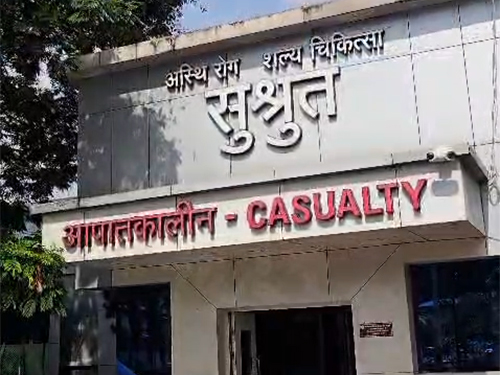 जगदलपुर के महारानी अस्पताल में नसबंदी रिवर्सल (रीकैनलाइजेशन) सर्जरी की गई है।