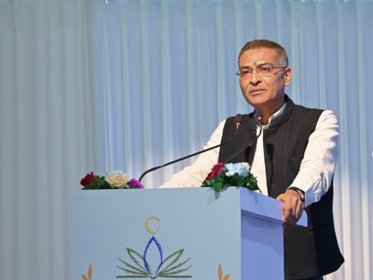 सीनियर IAS अधिकारी राहुल सिंह 13 मार्च 2024 को CBSE के अध्यक्ष बने थे।