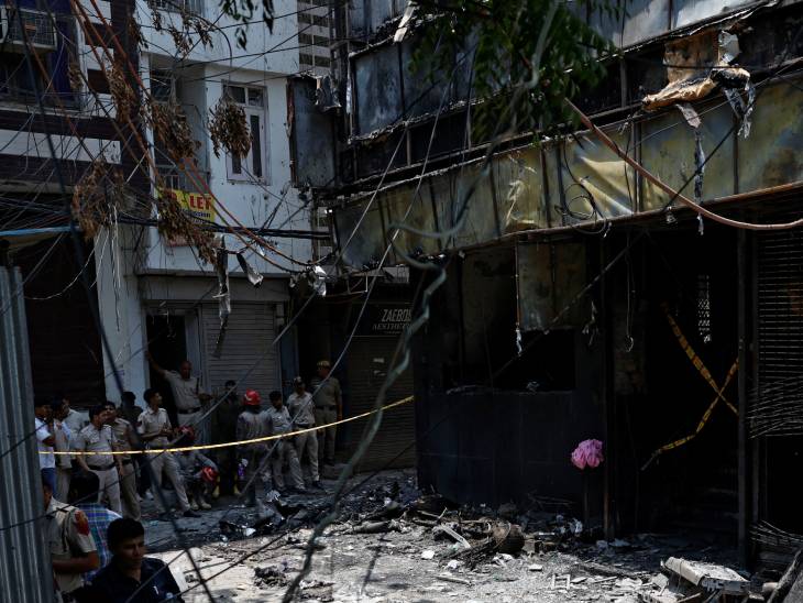 After the fire at Flourish Stay and registration of an unintentional murder case, police have taken hotel owner Lovkesh Bajaj into custody.