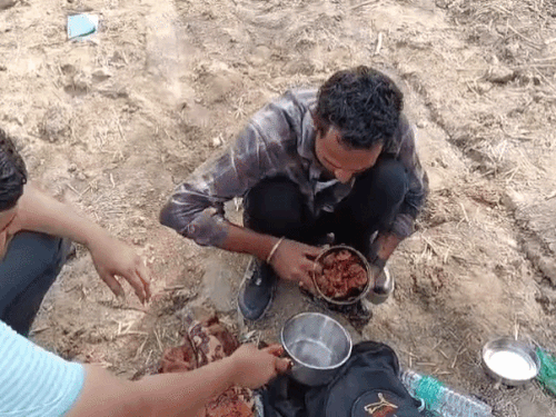 अफीम सप्लाई