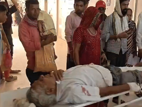 घायल को बेहतर इलाज के लिए सीकर ले जाया गया।