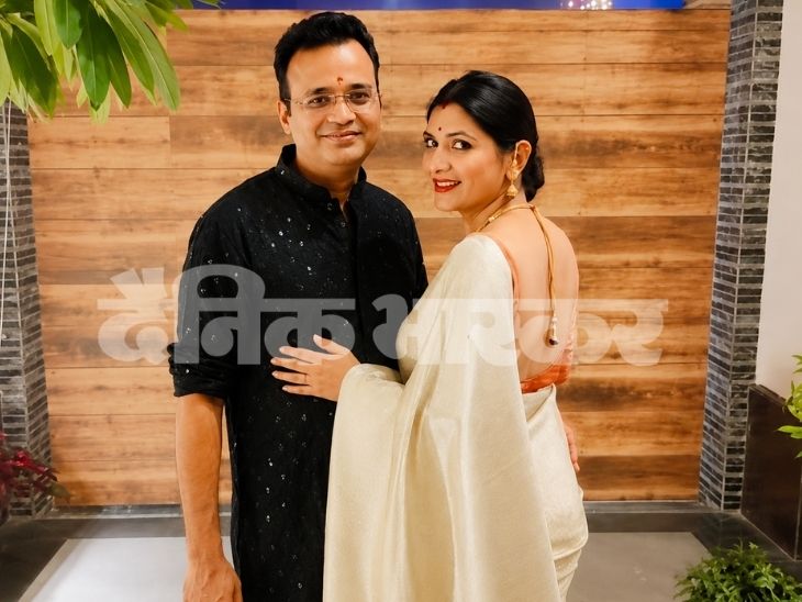 CA Vivek and his wife Tarjani Agarwal. file photo