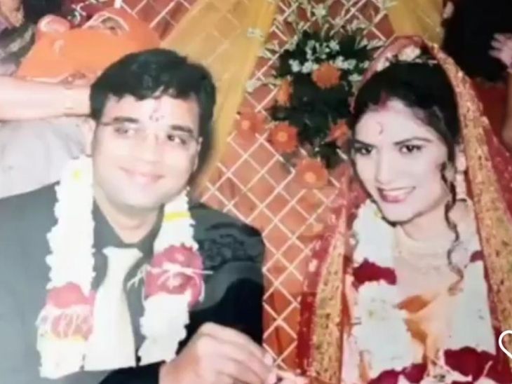 विवेक और तर्जनी की 20 साल पहले शादी हुई थी। दोनों की अरेंज मैरिज थी।